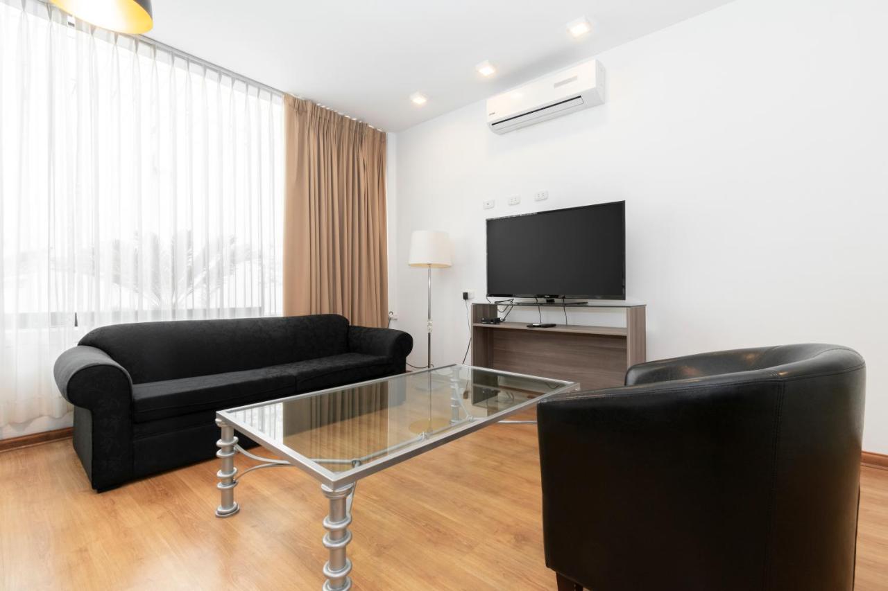 Hotel Ayenda Suites Orrantia Lima Buitenkant foto