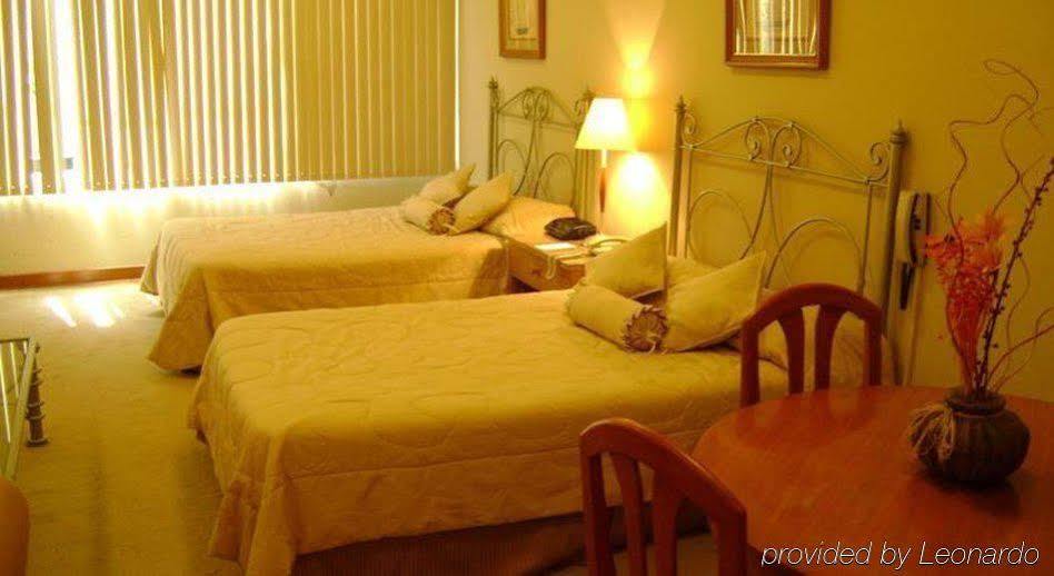 Hotel Ayenda Suites Orrantia Lima Buitenkant foto